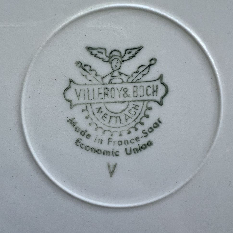 Тарелка ВиллеройБох Mettlach 24 см France - Saar