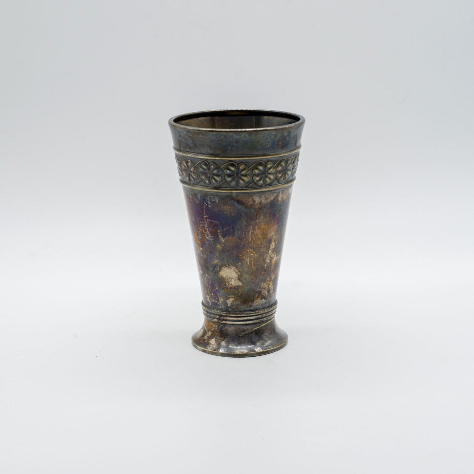 Кубок мельхиоровый с четырехлистником, 1913