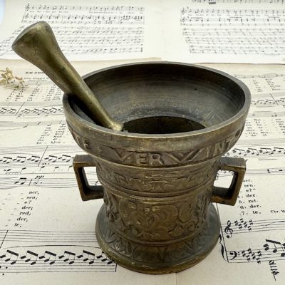 Ступка с пестиком 9 см латунь Франция