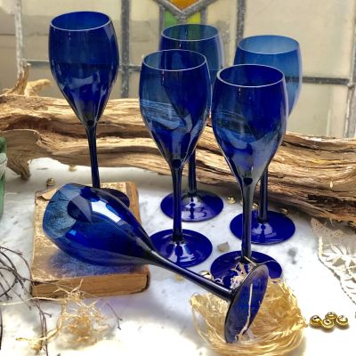 Бокал для вина синий хрусталь Швеция