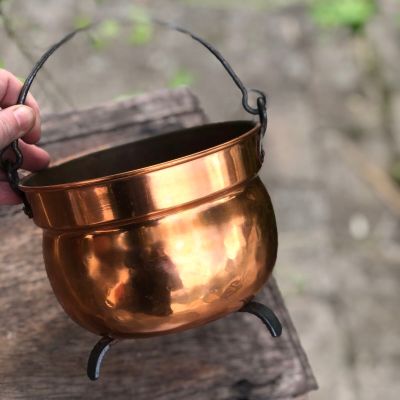 Кашпо зольник 14 см на чугунных ножках медь