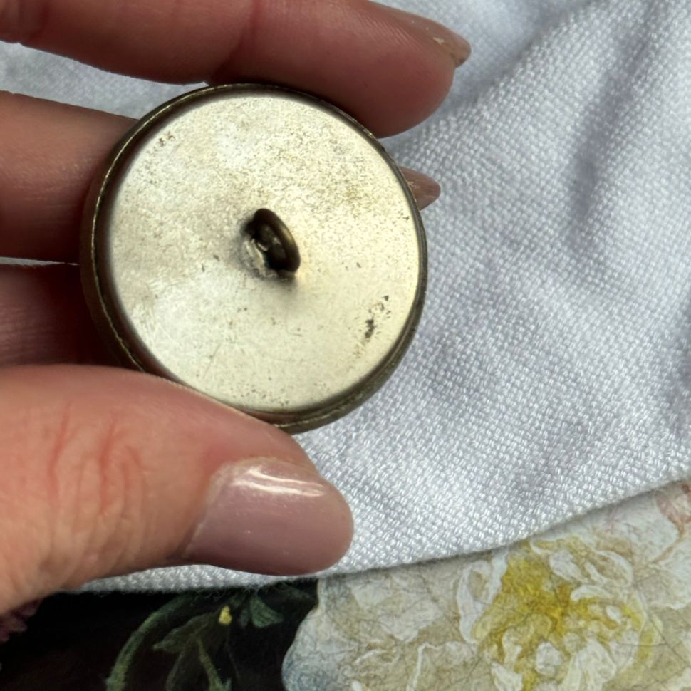 Пуговица старинная Воин 3,5 см серебрение