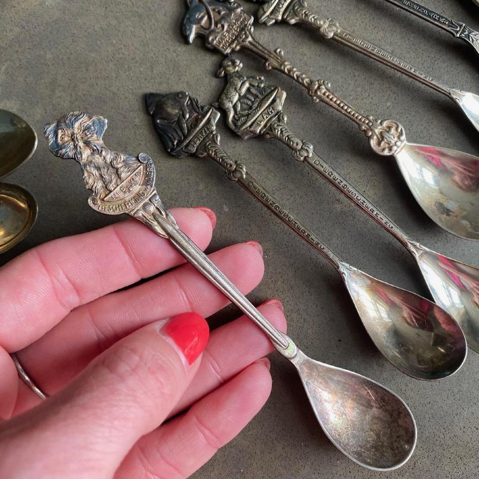 Ложка чайная 13 см Собака мельхиор