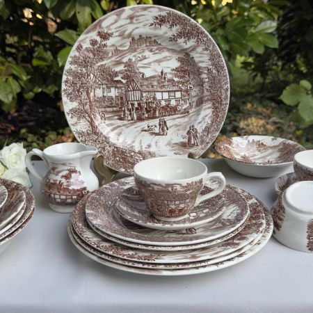 Тарелка J.Broadhurst & Sons Swan Inn 24 см Англия  
