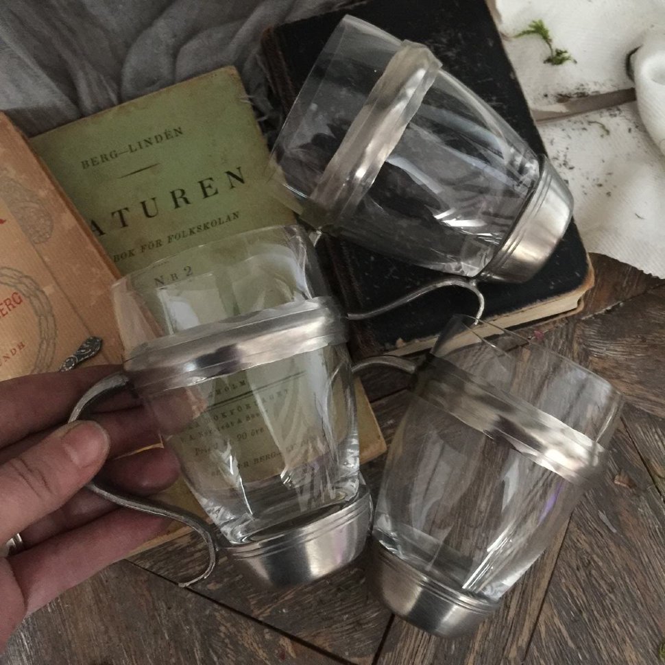 Чашка в подстаканнике олово