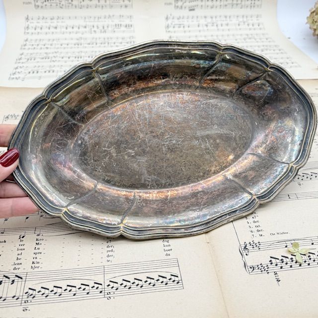 Блюдо овальное с волнистым краем 30 см мельхиор