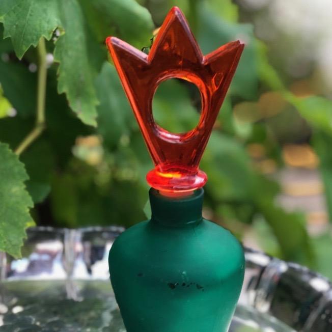 Бутылочка mat для благовоний 19 см с крышкой-пробкой матовое стекло