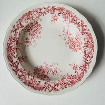 Тарелка глубокая ВиллеройБох Valeria красный 22 см Германия 1940-1970 гг.  