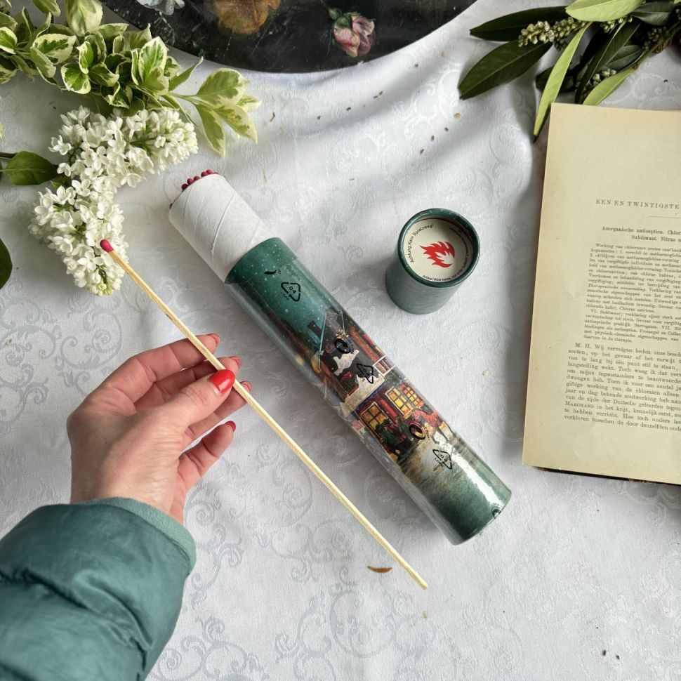 Коробок со спичками 30 см