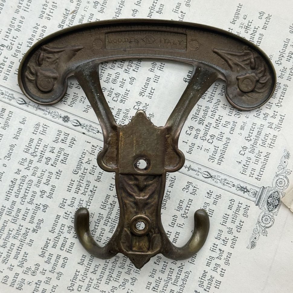 Вешалка крючок РЕТРО 14 см Италия латунь 