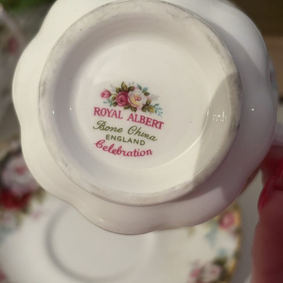 Чайная пара Royal Albert Celebration 200 мл Англия 