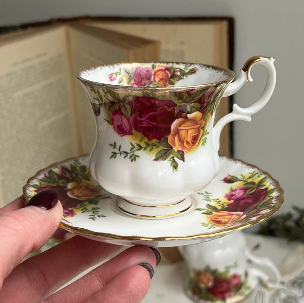 Кофейная пара Royal Albert Old Country Roses 150 мл Англия