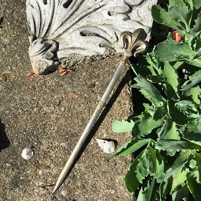 Нож для бумаг с Лилией