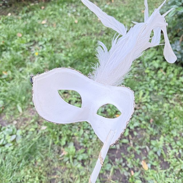 Маска венецианская на палочке 60 см 