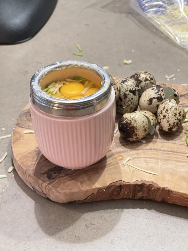 Кодлер на 2 яйца пудрово-розовый Англия