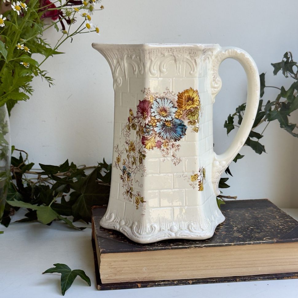 Кувшин 2,2 л Франция Арнуво 1890г