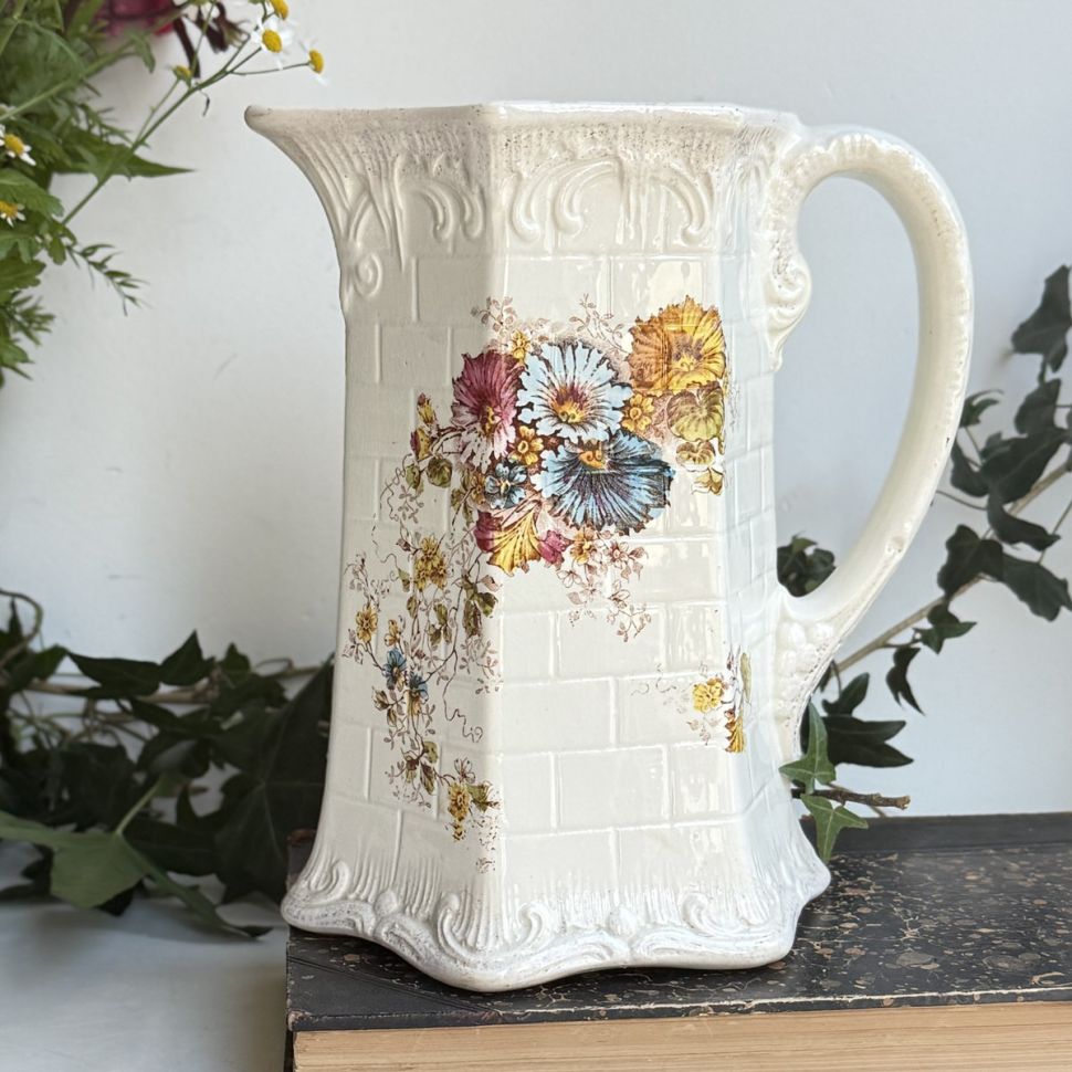 Кувшин 2,2 л Франция Арнуво 1890г