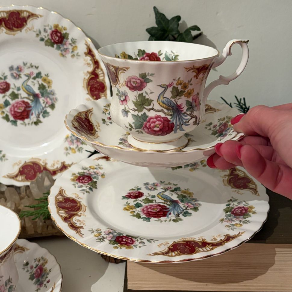 Чайное трио Royal Albert Chatelaine 200 мл Англия