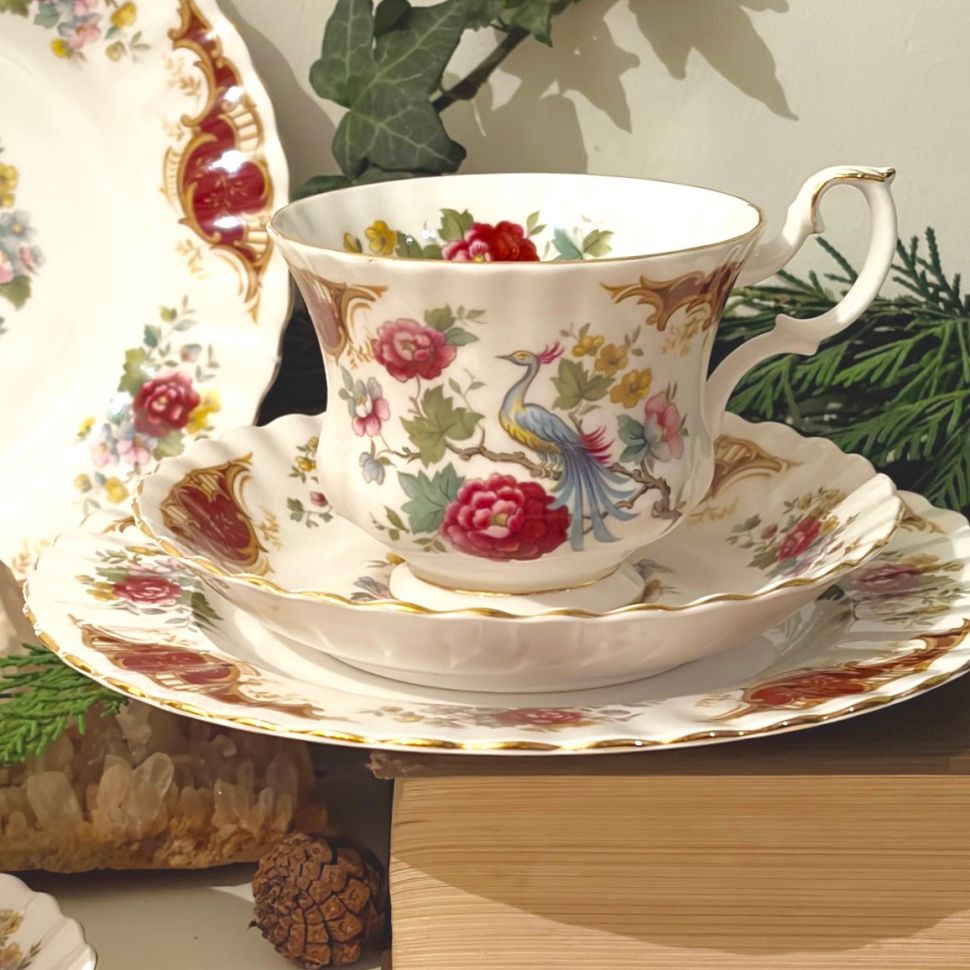 Чайное трио Royal Albert Chatelaine 200 мл Англия