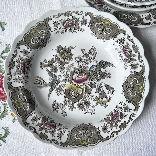 Тарелка глубокая Ridgway Staffordshire Windsor 25 см Англия