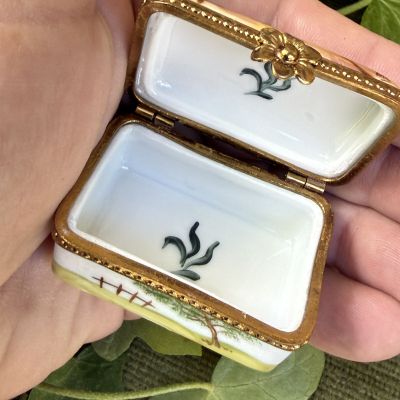 Шкатулка таблетница Limoges 5 см Франция