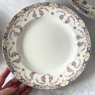 Тарелка Boch Freres la Louvire 1900 гг 23 см Бельгия