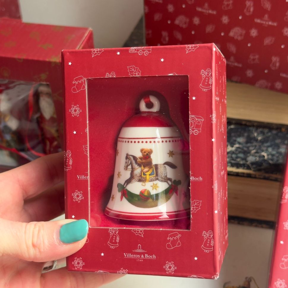 Колокольчик ВиллеройБох My Christmas Tree красный 8 см