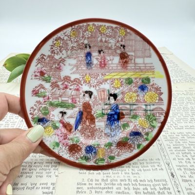 Тарелка Гейши в парке 17 см фарфор Япония