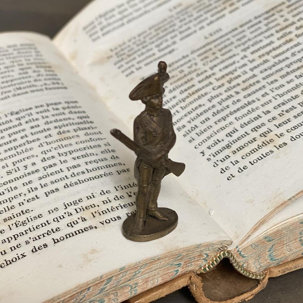 Статуэтка мини Солдат латунь