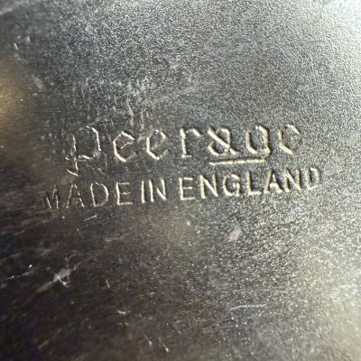 Кашпо Геральдика 23 см латунь Англия