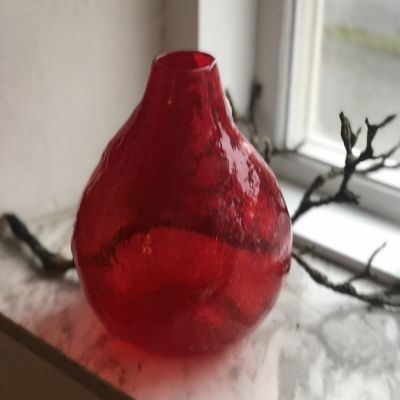 Ваза 2 л красное стекло ручная работа