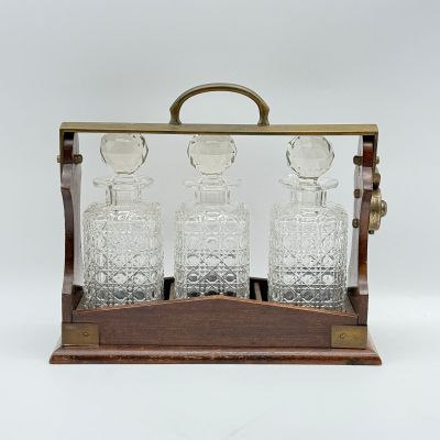 Бар Тантал 19 век хрусталь латунь дерево без ключика