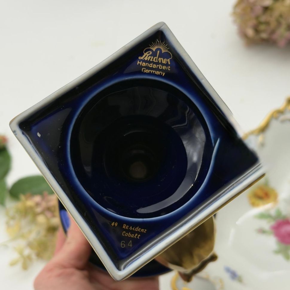 Ваза формы Медичи Lindner Мейсенский букет 21 см Германия 