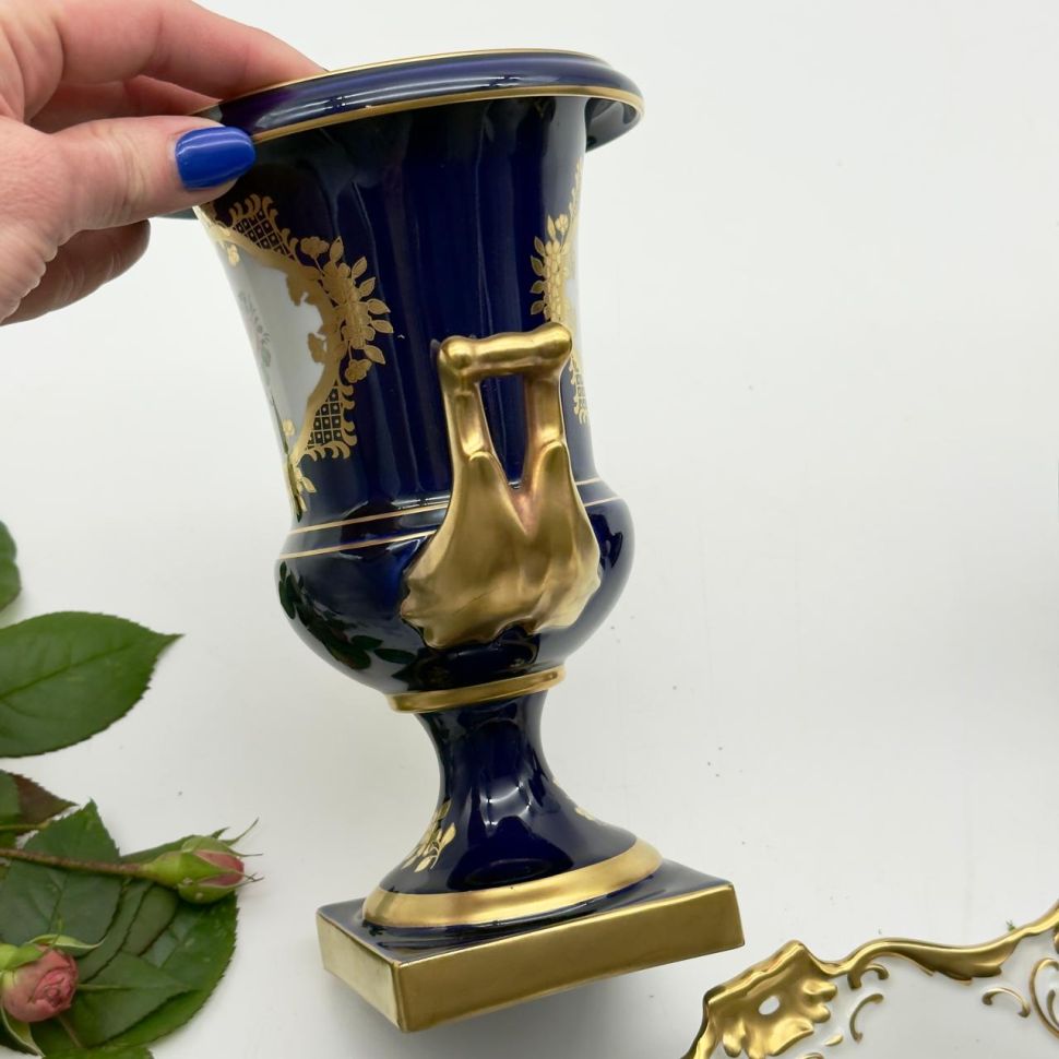 Ваза формы Медичи Lindner Мейсенский букет 21 см Германия 