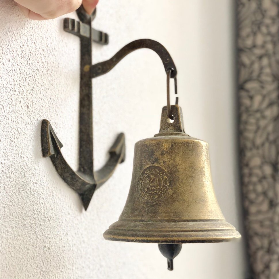 Подвесной колокол с якорем латунь Голландия
