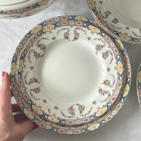 Тарелка Boch Freres la Louvire 1900 гг 20 см Бельгия