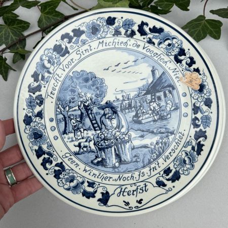 Тарелка Royal Goedewaagen Blue Delft Осень 25 см Голландия