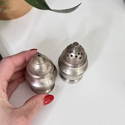 Солонка и перечница набор 8 см