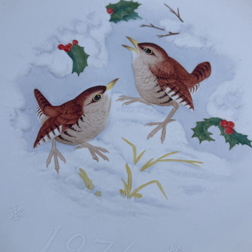 Тарелка панно Hutchenreuther Птицы 26 см фарфор Германия 1976 г.