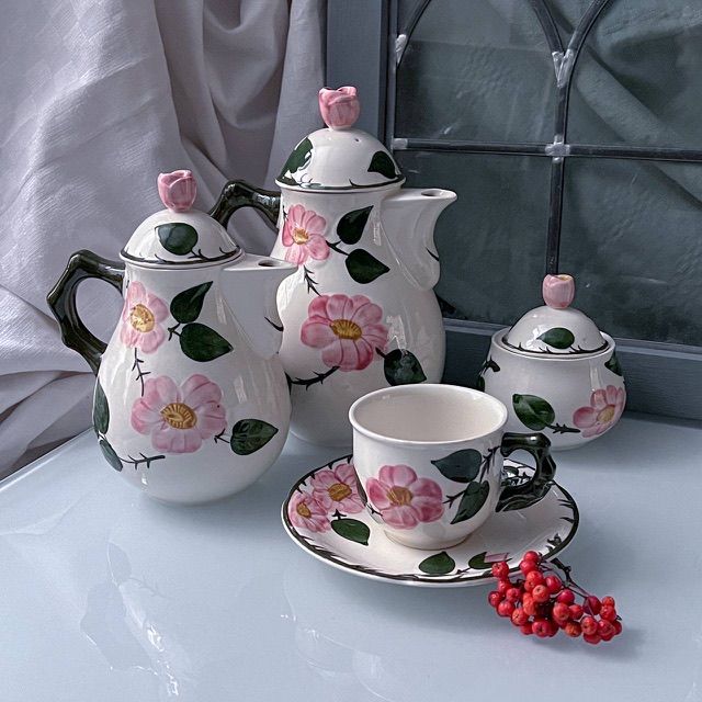 Чайник кофейник ВиллеройБох Wild-Rose 1,4 л Люксембург