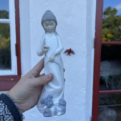 Статуэтка Девочка и собака Zaphir Lladro 26 см Испания