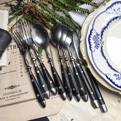 Нож и вилка Viking с округленной ручкой трещина