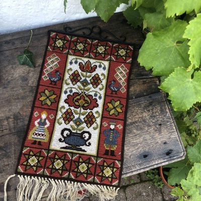 Панно сонетка на металлическом держателе