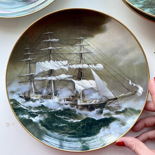 Тарелка Franklin porcelain Clipper Nightingale 1981 23 см