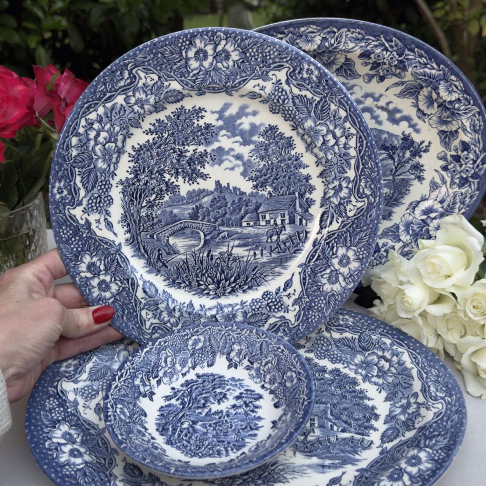 ​​Тарелка глубокая English Ironstone Tableware Staffordshire 22 см Англия