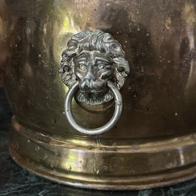 Кашпо Лев 17 см медь 