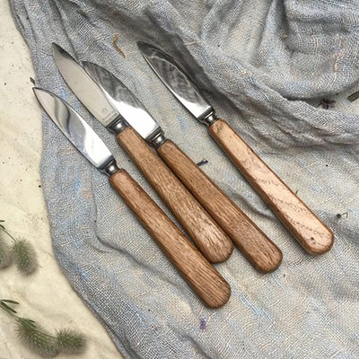 Нож десертный на деревянной ручке