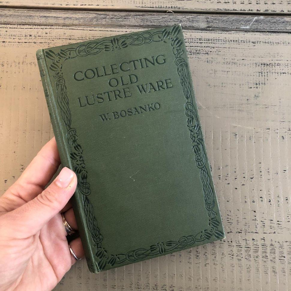 Книга "Collecting old lustre ware" 1916 г.