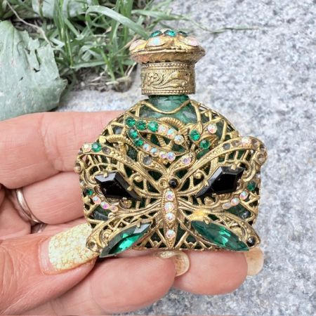 Флакон для духов Бабочка 6 см с закручивающейся крышкой  и аппликатором 