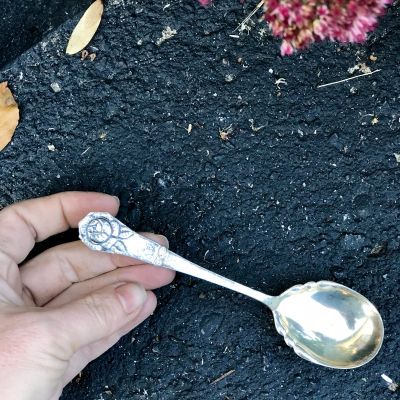 Ложка чайная с розой, мельхиор